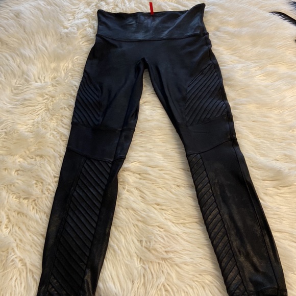 SPANX size XL excellent condition color black please see all photos - Picture 12 of 16